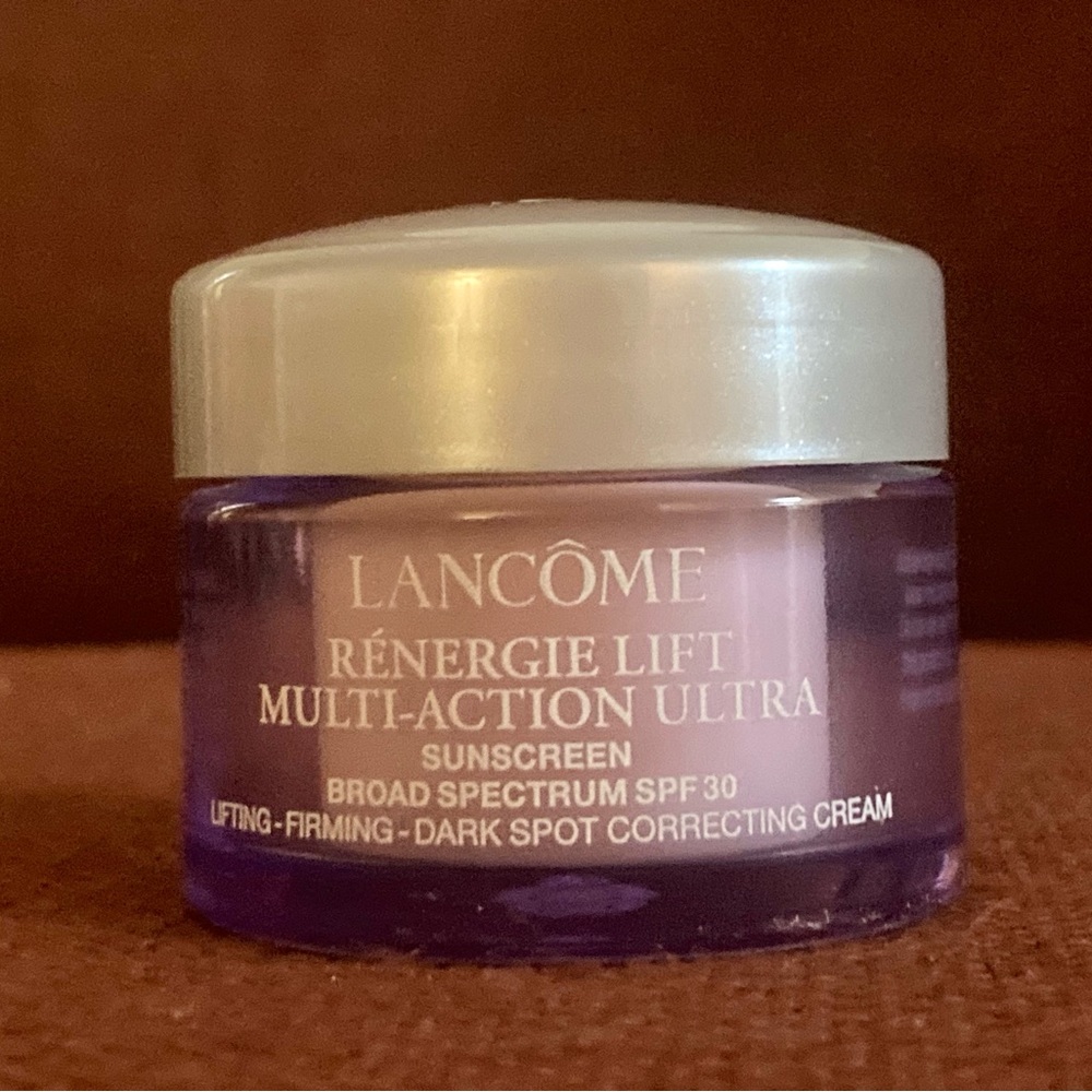 20% off 2+! Lancôme Regenerie Lift Multi-action Ultra Sunscreen Correcting Cream